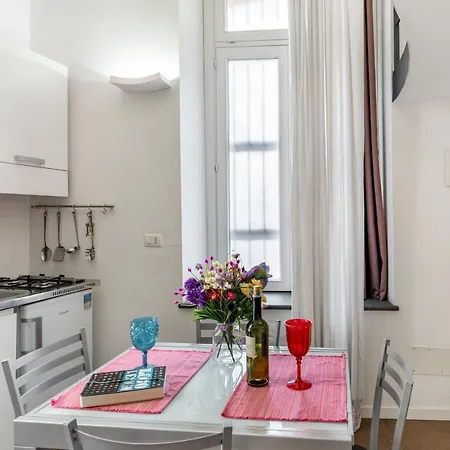 Apartment Design Near The Station